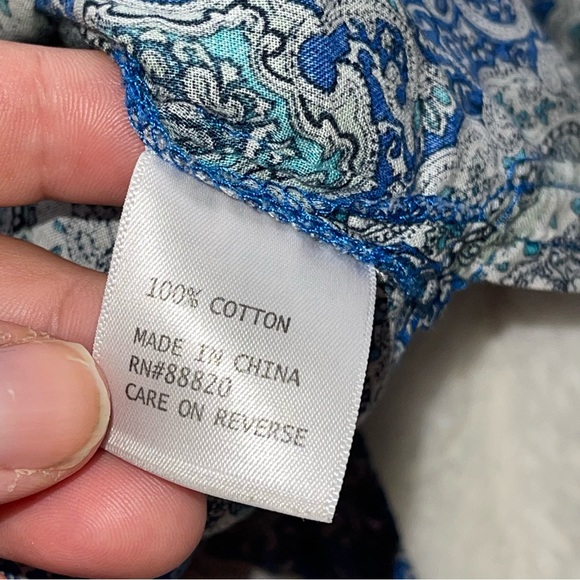 Rose & Rhyme Printed Blouse - Picture 8 of 11